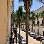Palazzo Sul Corso-charming Appartaments Διαμέρισμα
