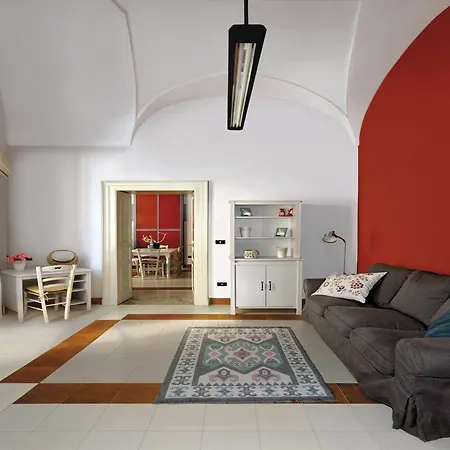 Palazzo Sul Corso-charming Appartaments * Brindisi