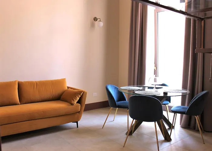 Palazzo Sul Corso-charming Appartaments דירה